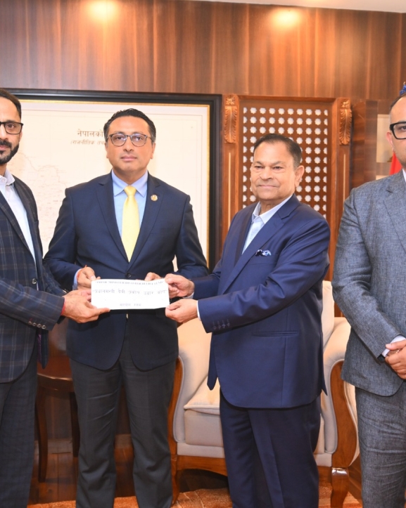 बाढीपीडितका लागि शारदा ग्रुपको १ करोड १ लाख रुपैयाँ सहयोग, शिवम् सिमेन्टले गाउँ पुनर्निर्माण गर्ने