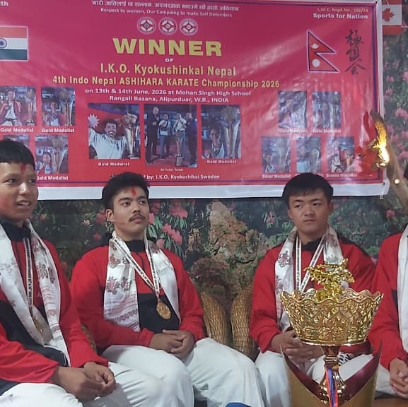 इन्डो नेपाल कराते प्रतियोगिताका विजेता १३ खेलाडी सम्मानित