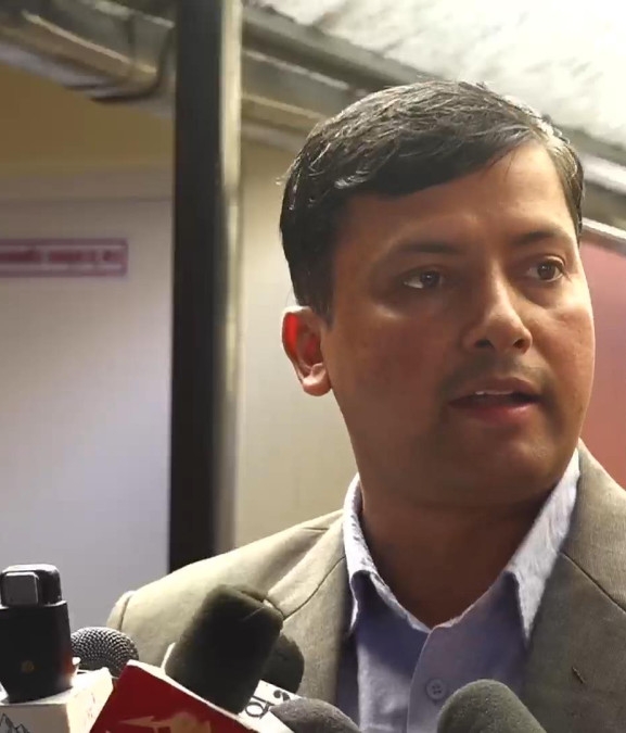 देश संवैधानिक मार्गभन्दा बाहिर छ : महेश बर्तौला
