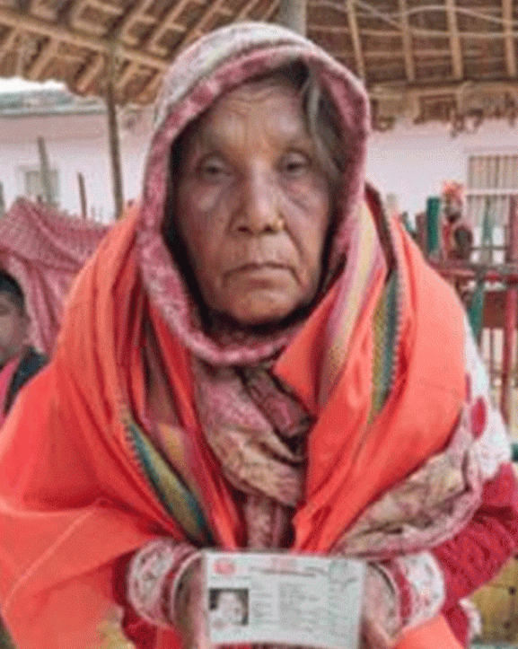 ७८ वर्षका उमेरमा नागरिकता पाएपछि कपलेश्वरीले भनिन,‘अब ढुक्कले मर्छु’