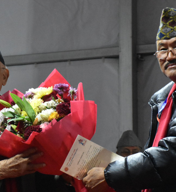 एमालेले नवनिर्वाचित केन्द्रीय कमिटीको पहिलो बैठक आह्वान 