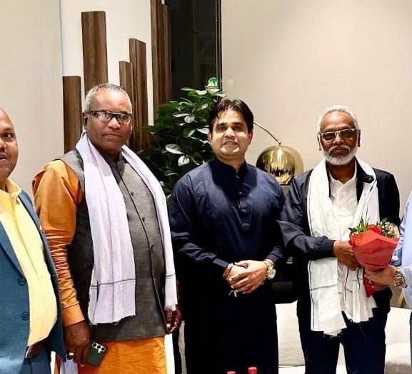 राष्ट्रिय मुक्ति पार्टी नेपालका अध्यक्ष राजेन्द्र महतो कतारमा