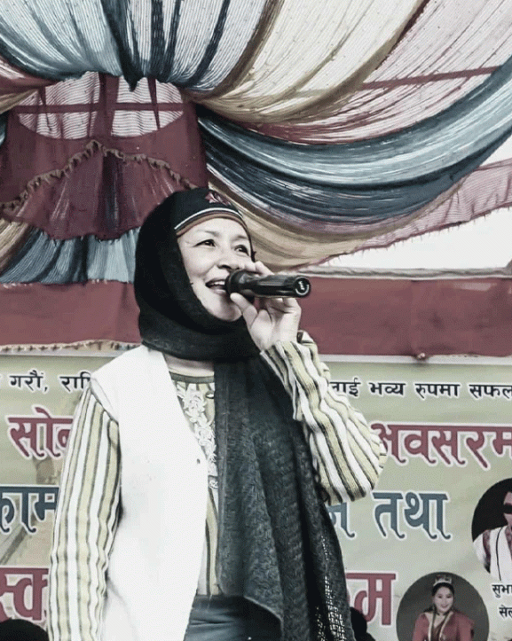 चर्चित गायिका इन्दिरा गोलेको निधन