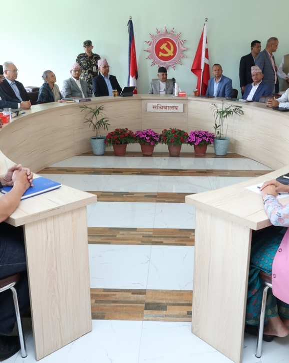 एमाले मुख्यालयमा हलचल