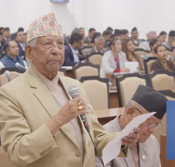 संविधान संशोधनका लागि सरकारले पूर्वप्रधानन्यायाधीशको नेतृत्वमा शक्तिशाली आयोग गठन गर्नुपर्छ : कांग्रेस