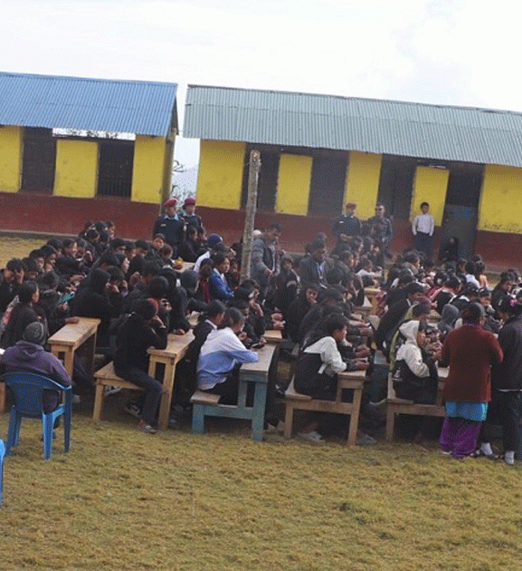 पौवादुङमामा विद्यालय छाडेका बालबालिकाको खोजी अभियान