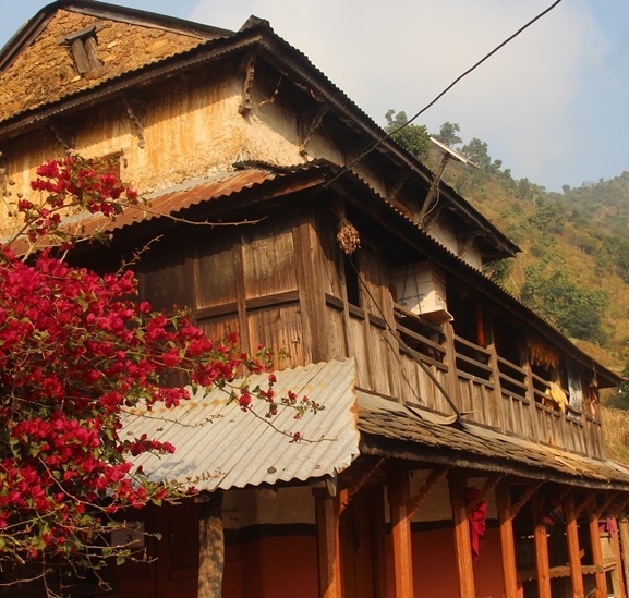 चितवनको घुर्केश गाउँमा घरबास सञ्चालन