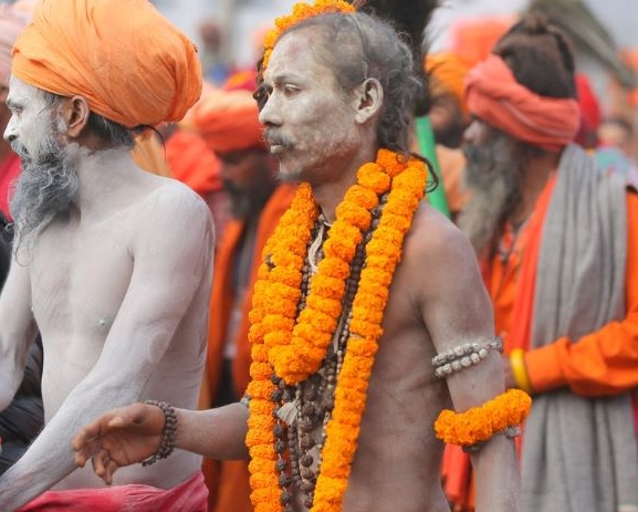 पशुपतिमा आएका नागा बाबासहित साधुसन्तलाई आज बिदाइ गरिँदै