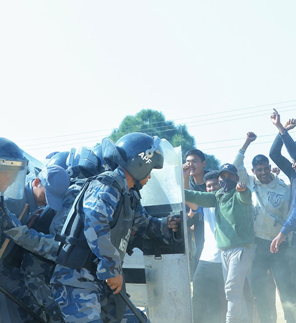 सल्यानमा नमूना मतदान र मतदानस्थल सुरक्षासम्बन्धी संयुक्त अभ्यास