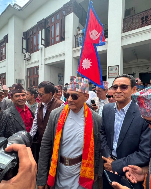 दुर्गा प्रसाईंबिनै धवलले दर्ता गरे ‘जय नेपाल पार्टी’, चुनाव चिह्न ‘त्रिभुज’