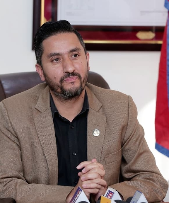 आम सञ्चारमाध्यम र न्यु मिडियालाई थप व्यवस्थित बनाउन जरुरी : मन्त्री खरेल