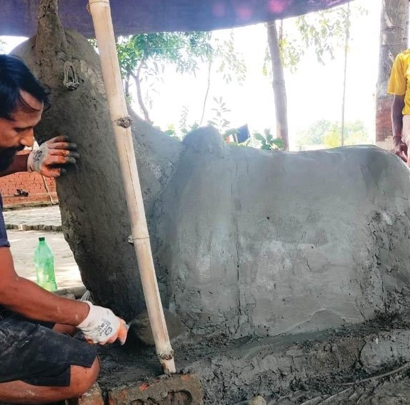 मूर्तिमा जीवन भर्ने प्रेमको सङ्घर्ष