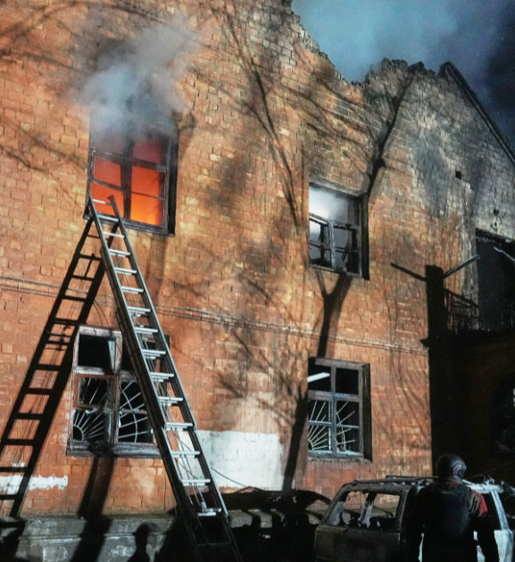 युक्रेनमा नयाँ ओरेसनिक ब्यालेस्टिक मिसाइल प्रयोग गरेको रूसको दाबी