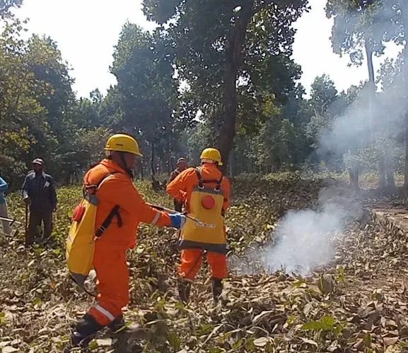 बाँकेमा डढेलो नियन्त्रणका लागि पूर्वतयारी