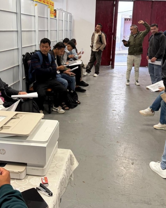 मदेइरा घुम्ती शिविरबाट एक सय नेपालीले लिए सेवा, १८ लाख राजस्व संकलन