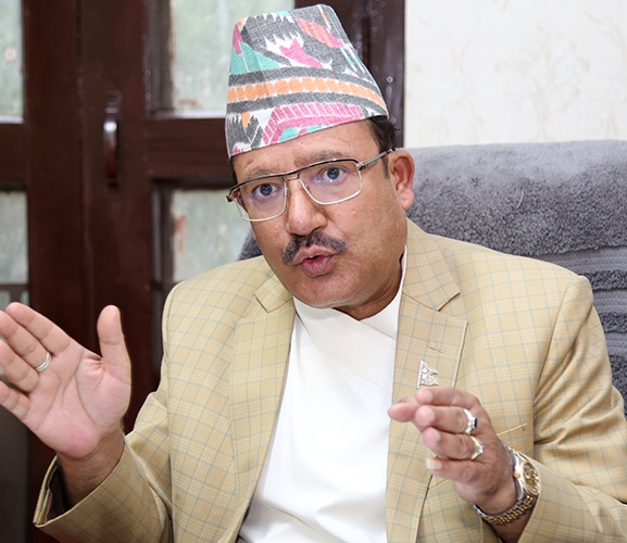 दल र उम्मेदवारले बैंकिङ प्रणालीबाट कारोबार गर्नुपर्ने