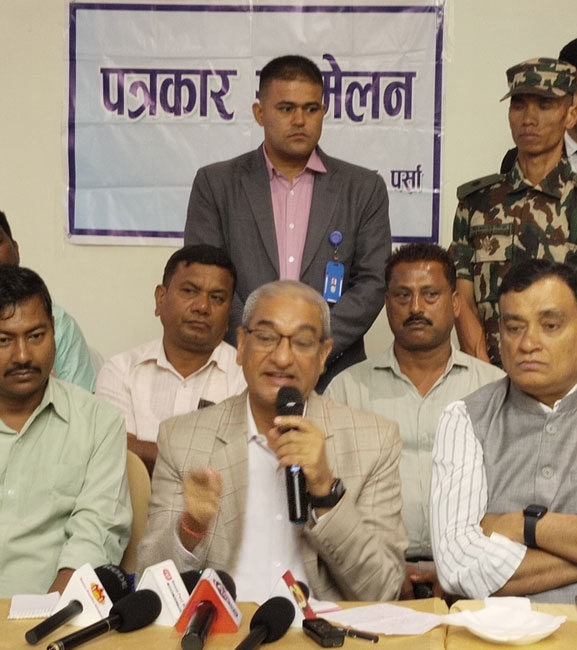 सीमा सुरक्षाका बारेमा सरकार गम्भीर छ : गृहमन्त्री लेखक