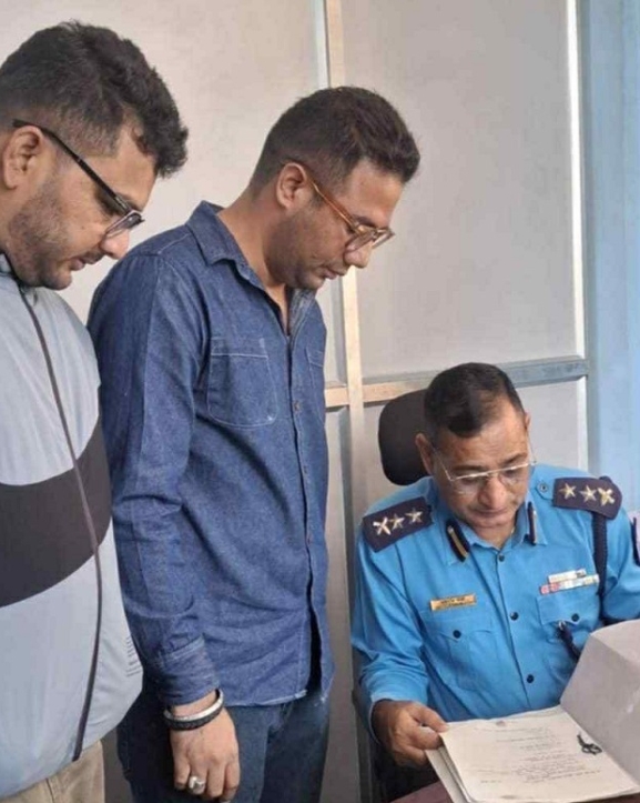 मेयर बालेन र सुदन गुरुङविरुद्ध नेविसंघको उजुरी
