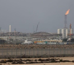 आर्थिक क्षेत्रमा आक्रमणपछि खाडीमा उच्च त्रास