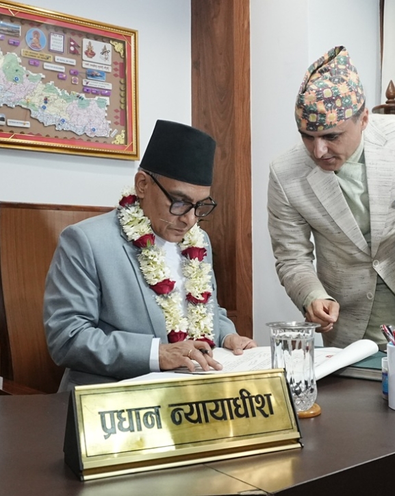 मनोज शर्मा बने प्रधानन्यायाधीश, सरकारलाई चेक गर्ने चुनौती