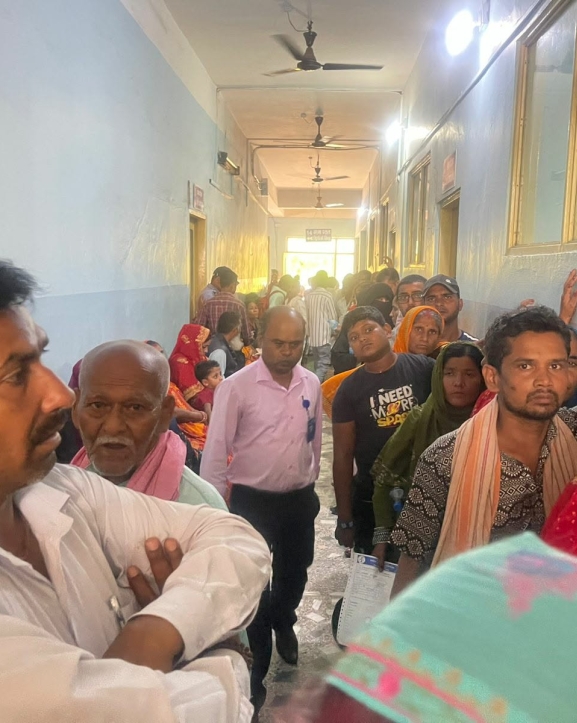 गौर आँखा अस्पतालमा बिरामीको चाप बढ्दो, एकै दिन ८०० जनाले लिए सेवा