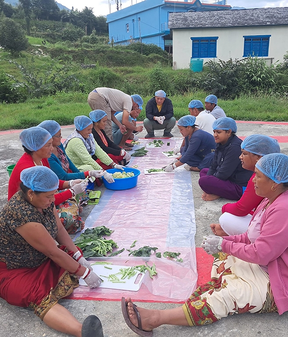 बागलुङका सीमान्तकृत समुदाय घरबासबाट आम्दानीसँग जोडिए