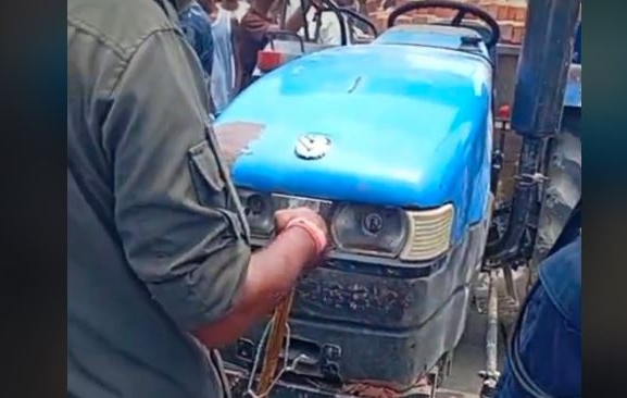 ट्रयाक्टरको ठक्करबाट मोटरसाइकलमा सवार एक जनाको मृत्यु 