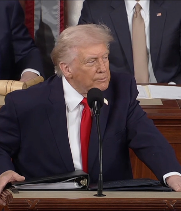 ट्रम्पद्वारा सर्वोच्च अदालतको ट्यारिफ निर्णयको अवहेलना