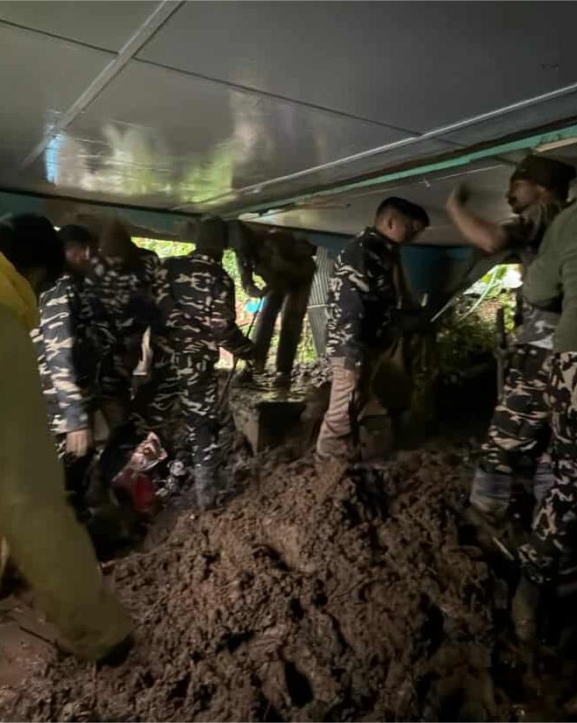 मानेभन्ज्याङ्ग पहिरोमा पुरिएकाको उद्वारमा भारतीय फौज एसएसबी पनि 