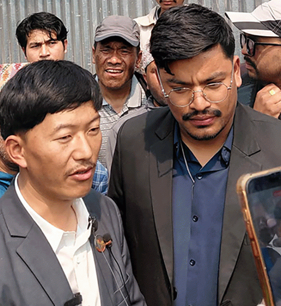 थापाथली बस्ती पुगे सांसद आरेन राई, सुकुम्वासीको पक्षमा रहने प्रतिबद्धता