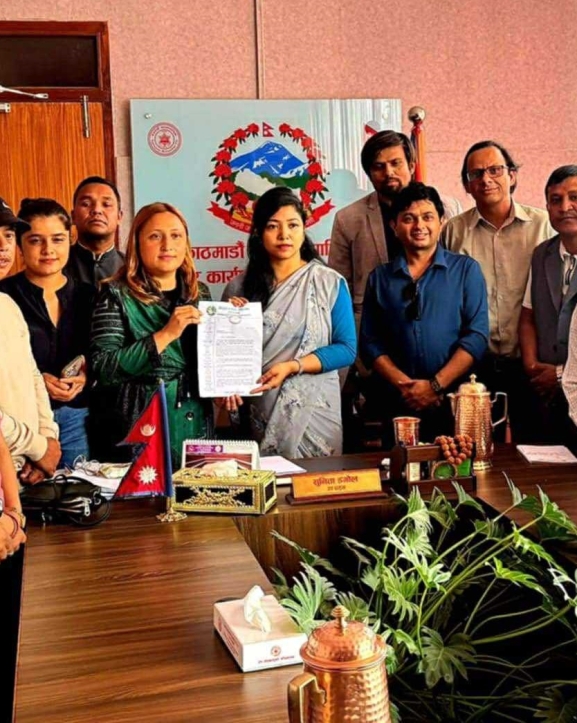 'मिडिया बचाऔं अभियान' सम्पन्न, ७ बुँदे मागसहित ११ वटै पालिकामा ध्यानाकर्षण पत्र बुझाइयो