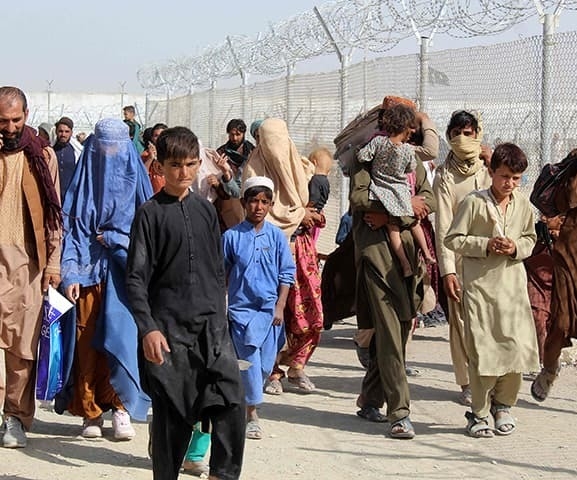 तीन महिनामा करीव एक लाख अफगान परिवार स्वदेश फिर्ता