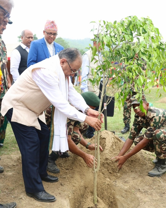 चुरे संरक्षणमा तीनै तहका सरकार र समुदायको सहकार्य अपरिहार्य : प्रधानमन्त्री