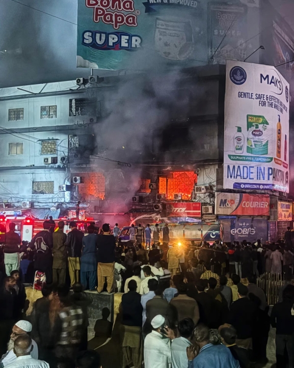 कराची मल आगलागीमा मृतक सङ्ख्या ५५ पुग्यो