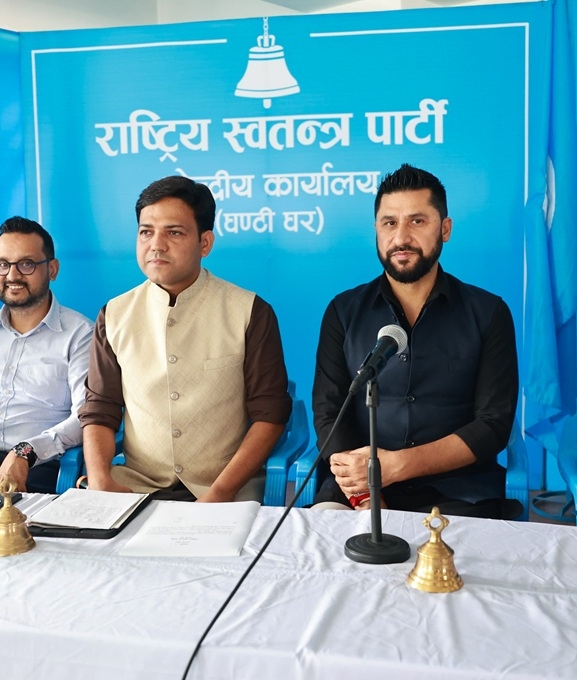 रास्वपाभित्र बढ्दै असन्तुष्टि