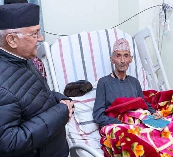 एमाले अध्यक्ष ओलीलाई पितृशोक 