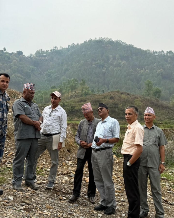 सन्धिखर्कका खोला खोल्सीमा निगरानी