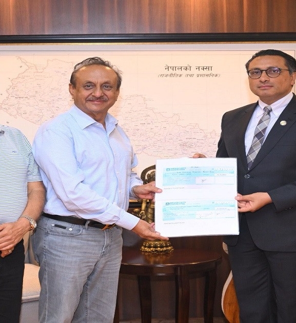 रिद्धी सिद्धि र सौर्य सिमेन्टद्वारा १ करोड १ लाख सहयोग