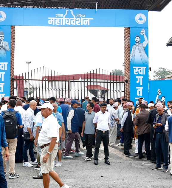 श्रेष्ठ र शर्मा हटाइए, मगर र बास्तोला बने रास्वपाको केन्द्रीय सदस्य 