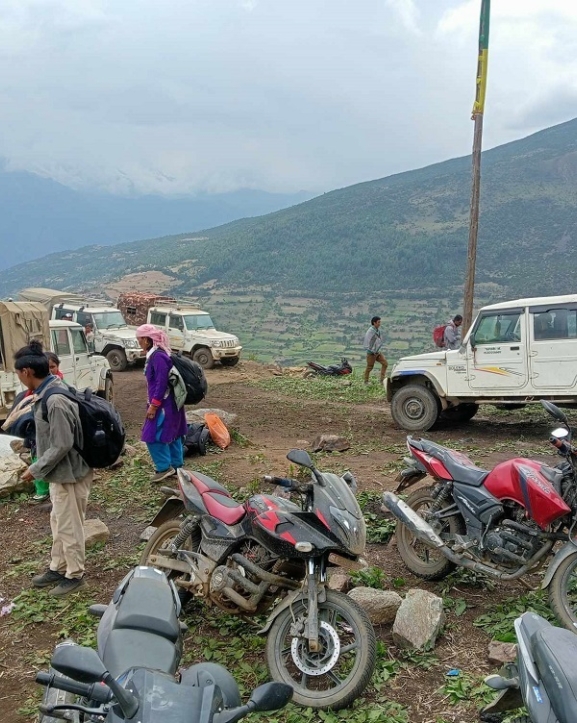 हुम्लामा दर्ताबिना नै पठाओ सञ्चालन, भाडा अचाक्ली महँगो