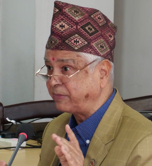 संघ सरकारले सबै अधिकार आफैँसँग राखेर प्रदेशलाई अधिकारविहीन बनायो : सांसद मिश्र