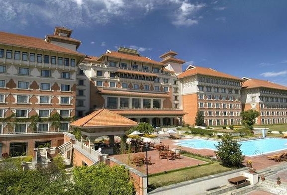 ह्यात होटलमा चोरी र आगजनी गर्ने दुई जना पक्राउ