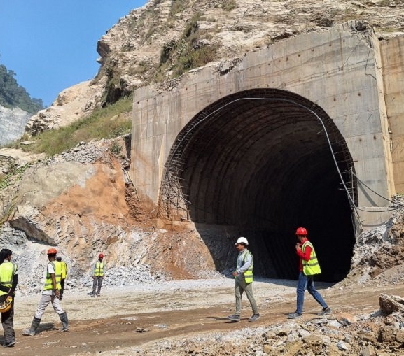 तनहुँ जलविद्युत् आयोजनाद्वारा ९२ योजना सम्पन्न