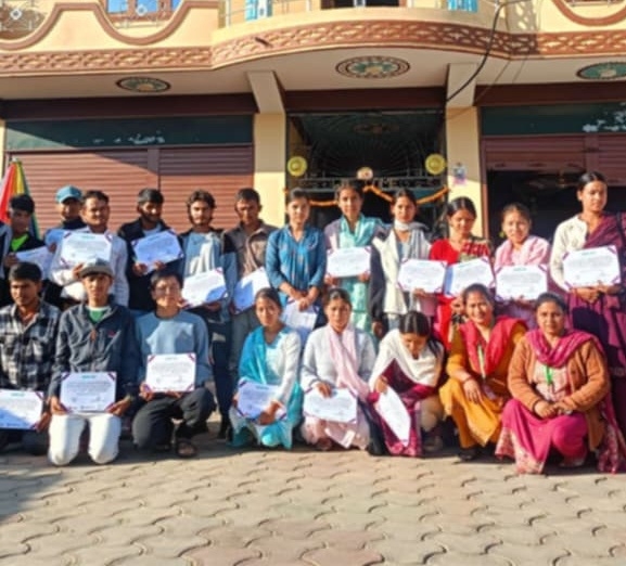 चौरजहारीमा ‘करिअर विकाससम्बन्धी तालिम’ सम्पन्न