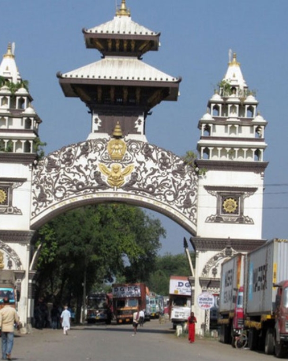 वीरगञ्ज नाका: एक खर्ब ७४ अर्ब बराबरको पेट्रोलियम पदार्थ आयात
