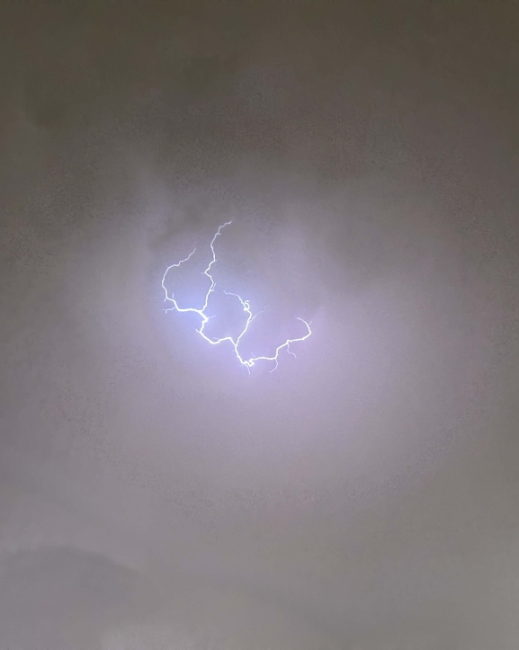 कतारमा भारी वर्षा, सुरक्षित रहन गृह मन्त्रालयको अनुरोध