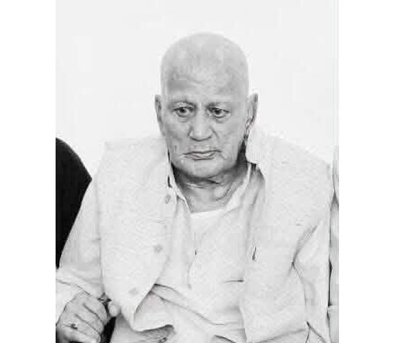 रहेनन् पूर्वमन्त्री राजेन्द्र खरेल