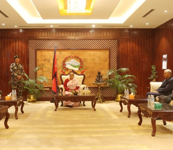 चुनावी गियर बढाउँदै सरकार–दल