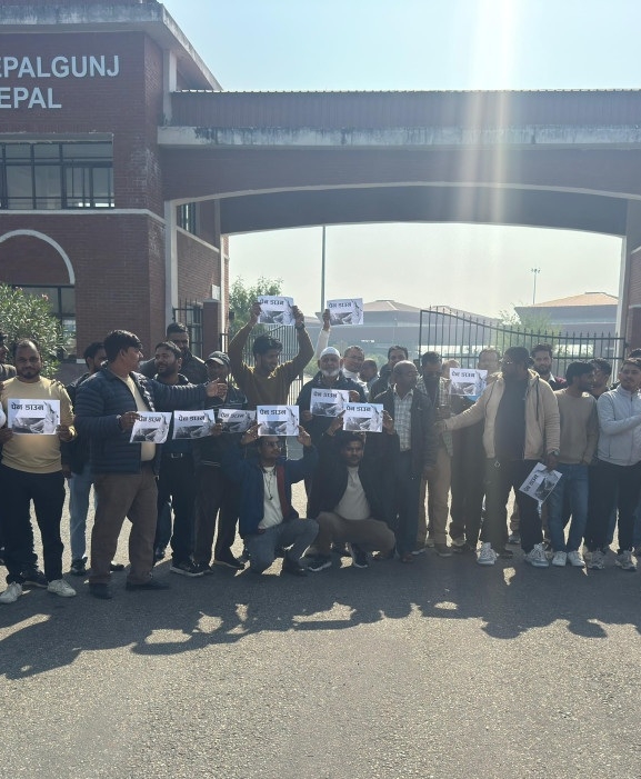 देशभरका भन्सार कार्यालयमा पेन डाउन, जाँचपास सेवा पूर्णरूपमा ठप्प