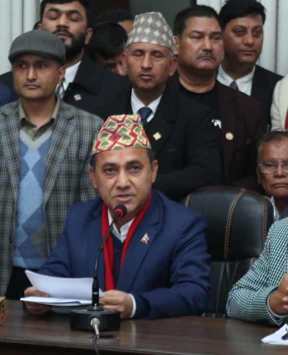 कांग्रेस विभाजित छैन, विशेष महाधिवेशनले नेतृत्व परिवर्तन मात्रै गरेको हो : विश्वप्रकाश शर्मा